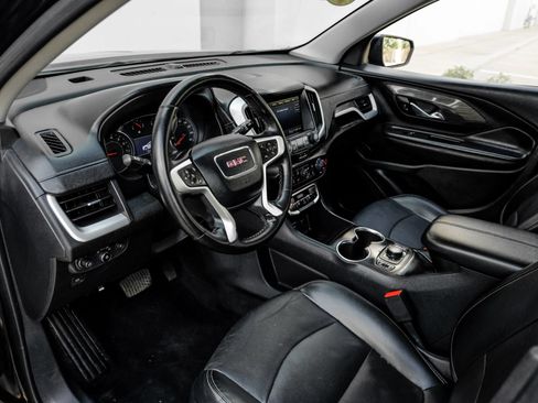 Used 2023 GMC Terrain SLT AWD/4WD image 3