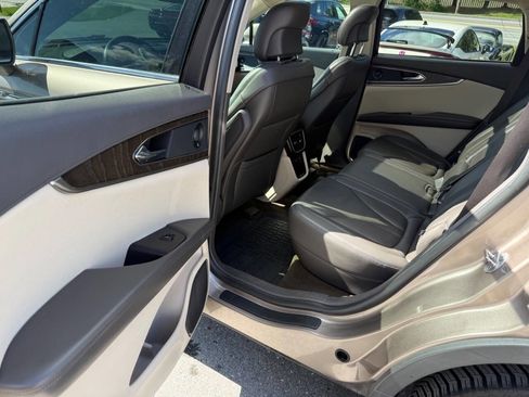 Used 2019 Lincoln Nautilus Reserve AWD/4WD image 14