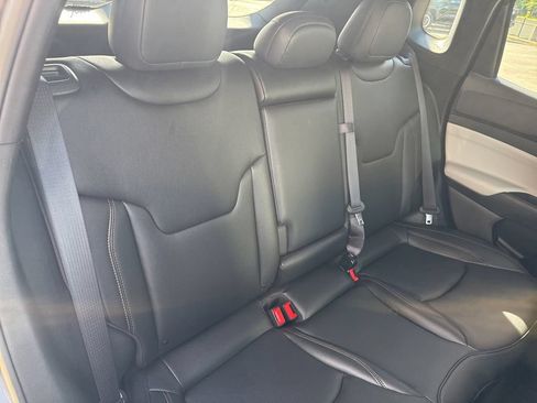 Used 2024 Jeep Compass Limited AWD/4WD image 31