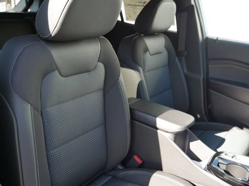 New 2026 Chevrolet Trax LT FWD image 20