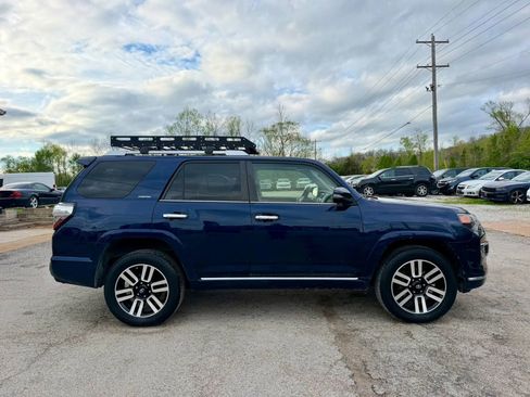 Used 2017 Toyota 4Runner Limited w/ Convenience Package image 5