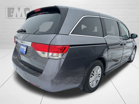 Used 2016 Honda Odyssey LX image 4