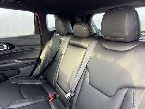 New 2026 Jeep Compass Limited image 10