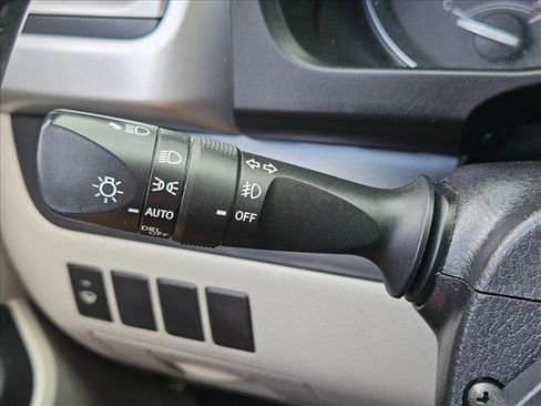 Used 2017 Toyota Highlander XLE AWD/4WD image 15