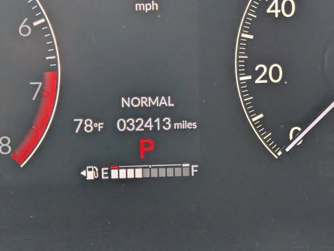 Used 2024 Honda HR-V Sport image 18
