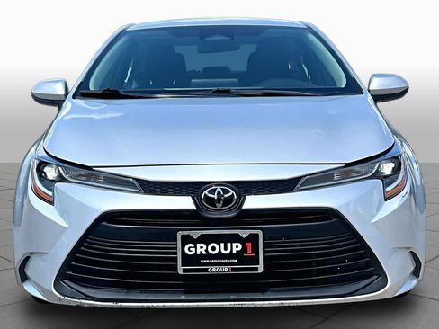 Used 2024 Toyota Corolla LE FWD image 4