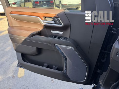 Used 2023 GMC Sierra 1500 Denali w/ Denali Reserve Package image 23