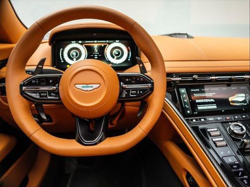 Used 2025 Aston Martin DB12 Convertible RWD image 29