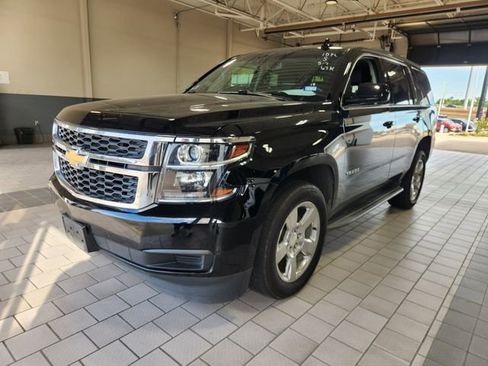 Used 2019 Chevrolet Tahoe LT RWD image 3