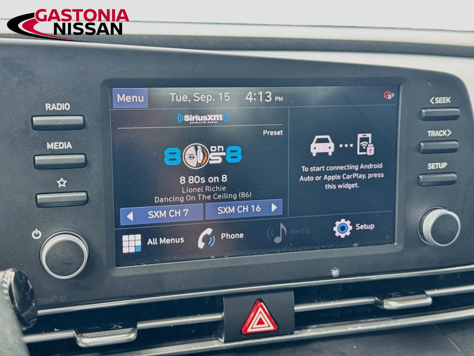 Used 2023 Hyundai Elantra SEL FWD image 18