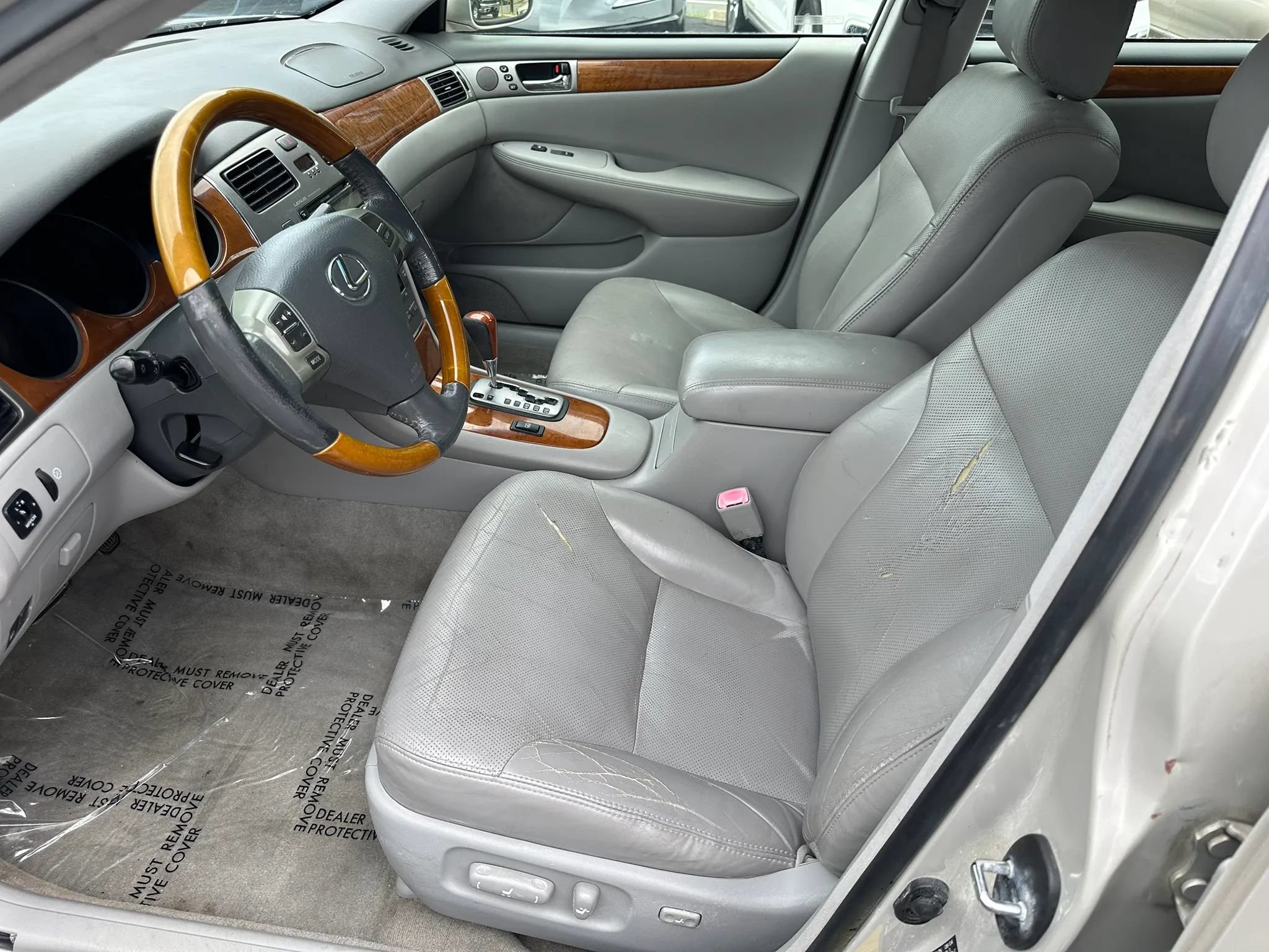 Used 2005 Lexus ES 330 w/ Preferred Accessory Pkg FWD image 20
