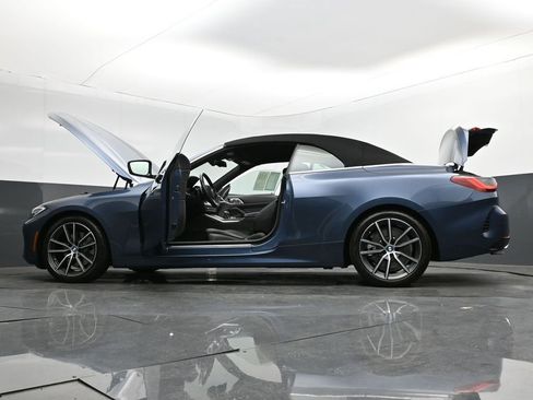 Used 2021 BMW 430i Convertible w/ Premium Package RWD image 38