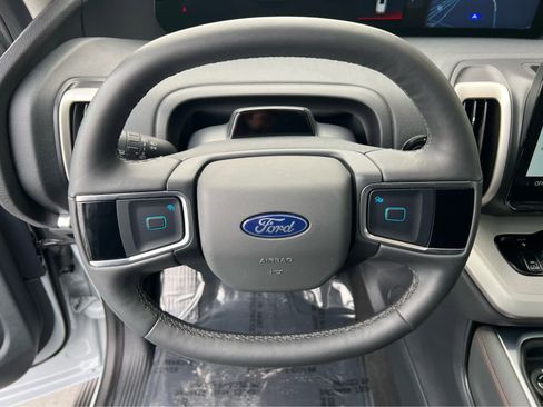 Certified 2025 Ford Expedition Max Active image 35