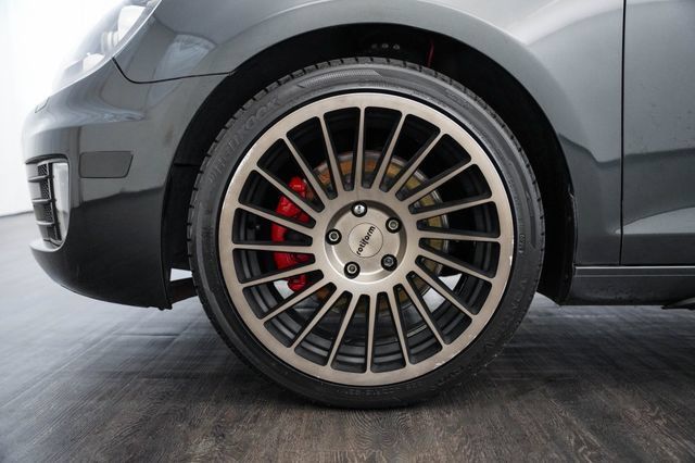 Used 2011 Volkswagen GTI 4-Door FWD image 44