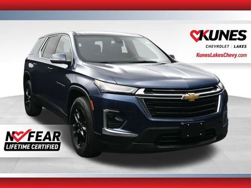 Used 2023 Chevrolet Traverse LS w/ Safety Package AWD/4WD image 1