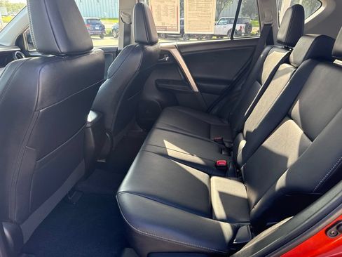 Used 2015 Toyota RAV4 Limited w/ Technology Package AWD/4WD image 10