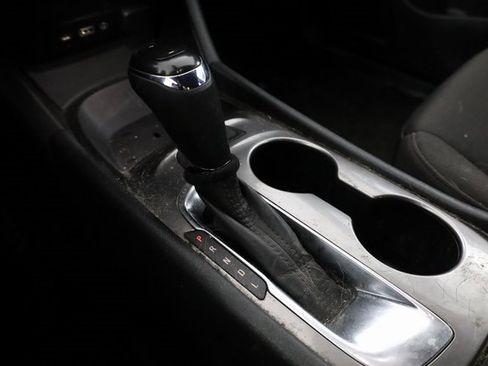 Used 2020 Chevrolet Malibu LS image 18