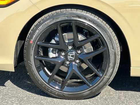 Used 2026 Honda Civic Sport image 32