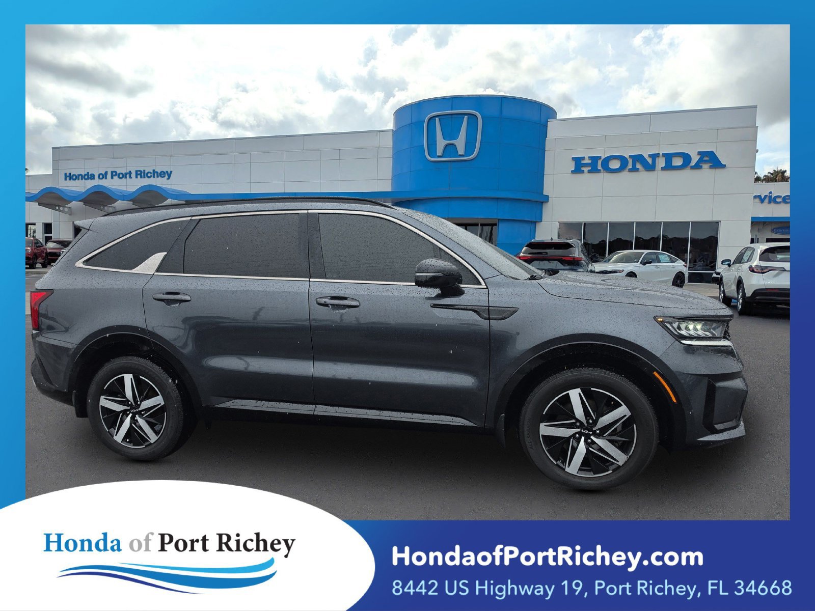 Used 2022 Kia Sorento S w/ Panoramic Sunroof Package FWD image 1