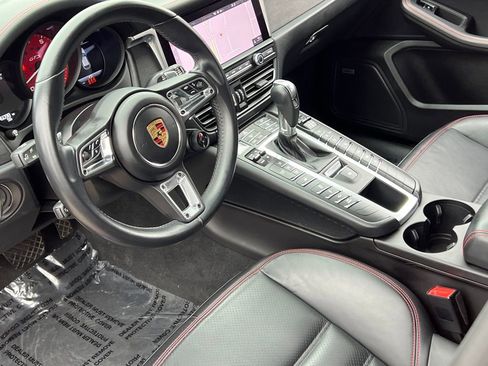 Used 2021 Porsche Macan GTS w/ Sport Chrono Package image 37