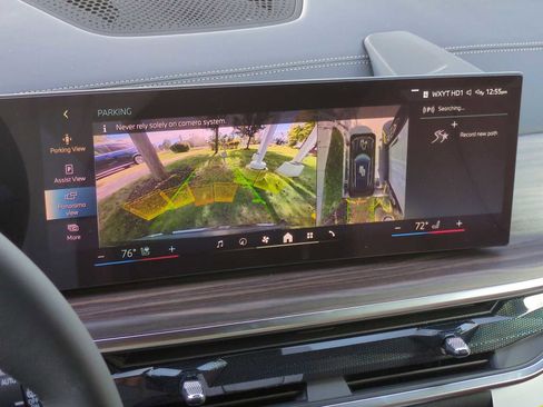 Used 2026 BMW X5 xDrive50e w/ Executive Package image 31