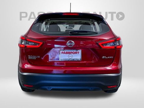 Used 2022 Nissan Rogue Sport SL w/ Premium Package image 7