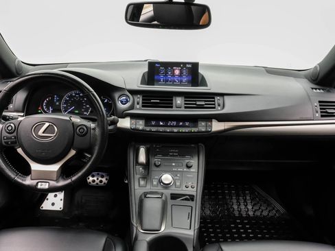 Used 2016 Lexus CT 200h w/ Navigation Package FWD image 14