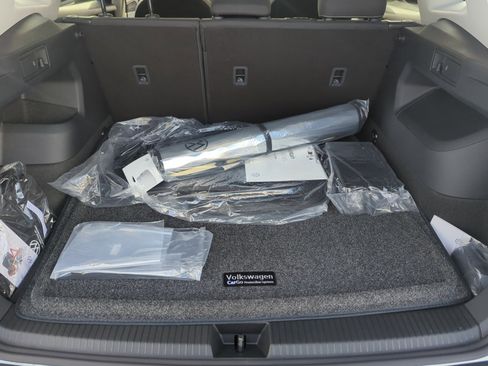 New 2026 Volkswagen Tiguan S image 31