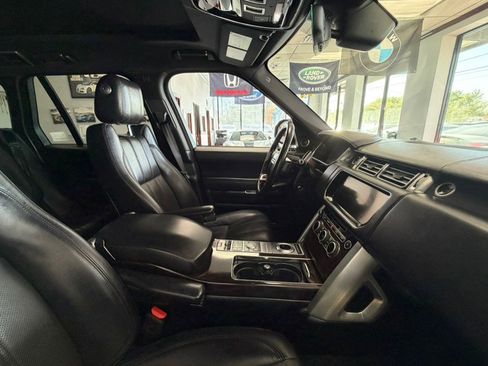 Used 2017 Land Rover Range Rover Supercharged AWD/4WD image 41