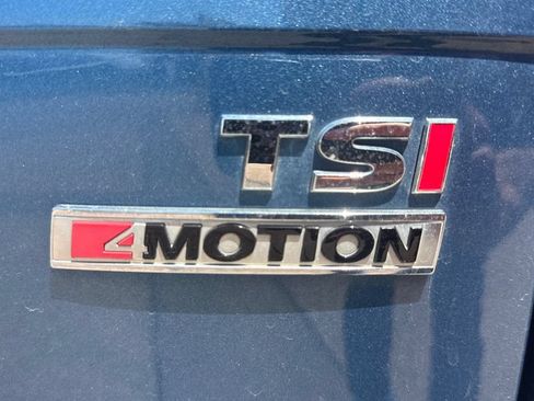 Used 2018 Volkswagen Tiguan SE AWD/4WD image 15