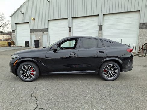 New 2026 BMW X6 xDrive40i image 4