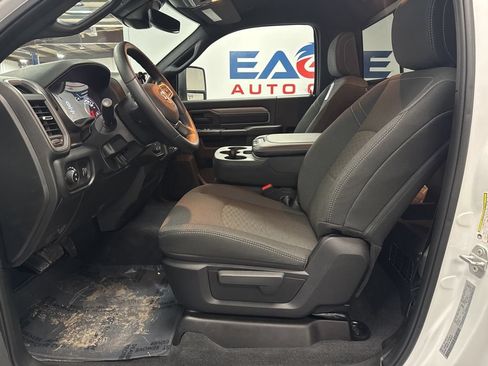 New 2026 RAM 3500 Tradesman AWD/4WD image 18