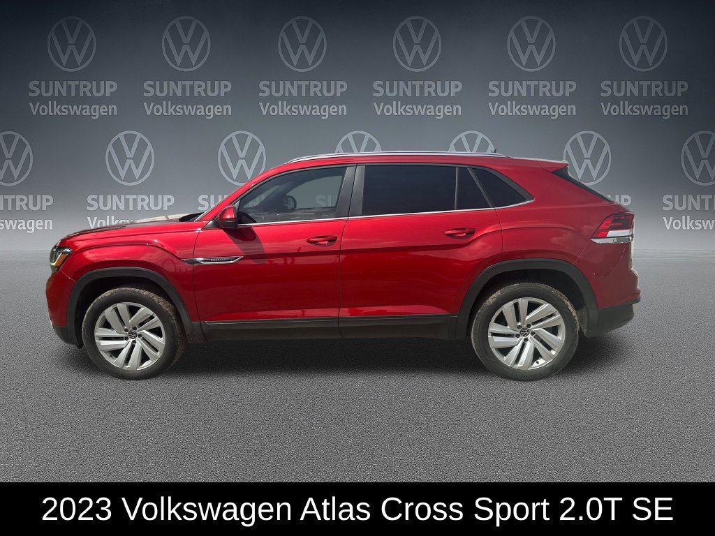 Used 2023 Volkswagen Atlas Cross Sport SE FWD image 2