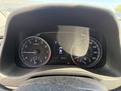 Used 2018 Hyundai Elantra SEL FWD image 18