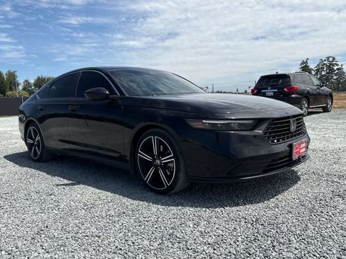 Used 2023 Honda Accord Sport image 10