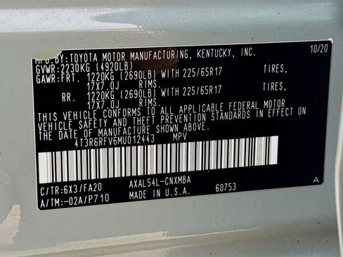 Used 2021 Toyota RAV4 XLE w/ Convenience Package AWD/4WD image 28