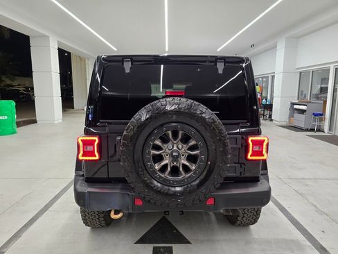 Used 2023 Jeep Wrangler Unlimited Rubicon 392 image 5