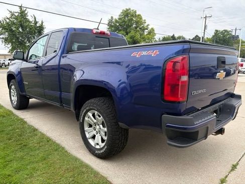 Used 2016 Chevrolet Colorado LT w/ LT Convenience Package AWD/4WD image 2