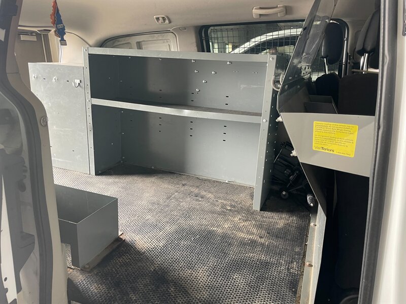Used 2014 RAM C/V Tradesman FWD image 16