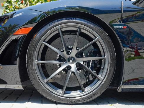 Used 2021 McLaren 720S Spider RWD image 11