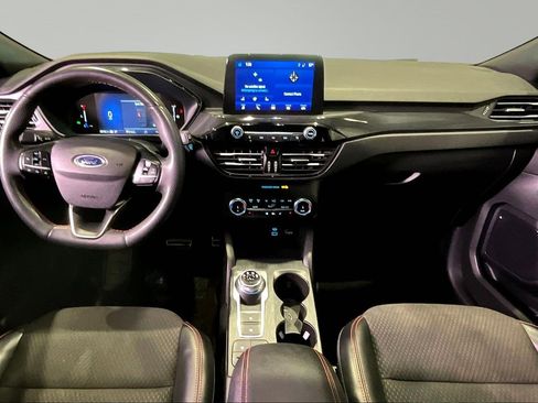 Used 2023 Ford Escape ST-Line image 7