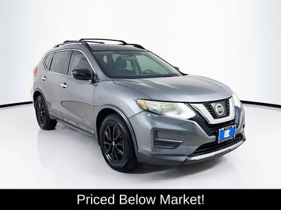 Used 2017 Nissan Rogue SV w/ Midnight Edition