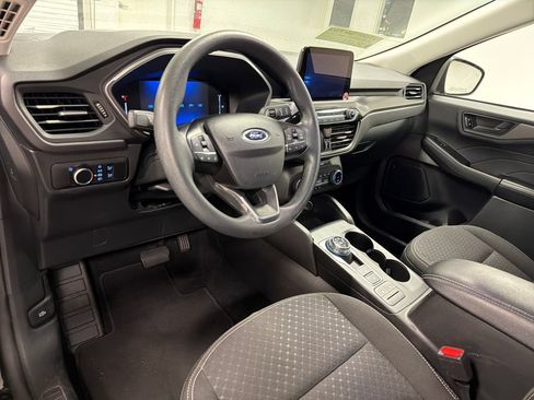 Used 2025 Ford Escape Active FWD image 23