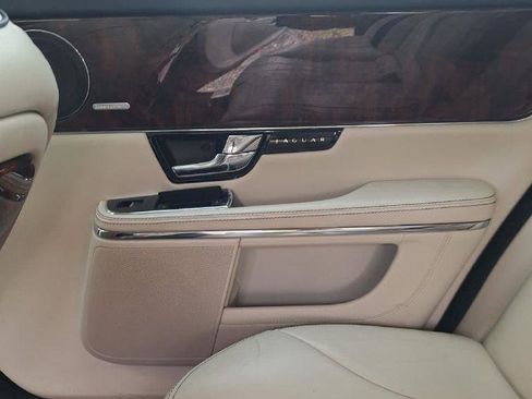 Used 2012 Jaguar XJ L Supercharged RWD image 6