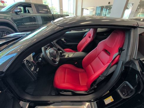 Used 2016 Chevrolet Corvette Z06 RWD image 12