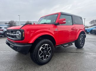 Used 2023 Ford Bronco Outer Banks video 2