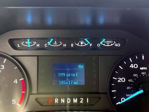 Used 2018 Ford F250 XL w/ Power Equipment Group AWD/4WD image 23