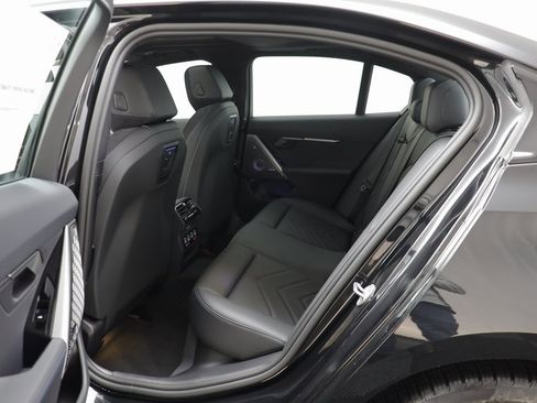 New 2026 BMW 530i xDrive w/ M Sport Package image 14