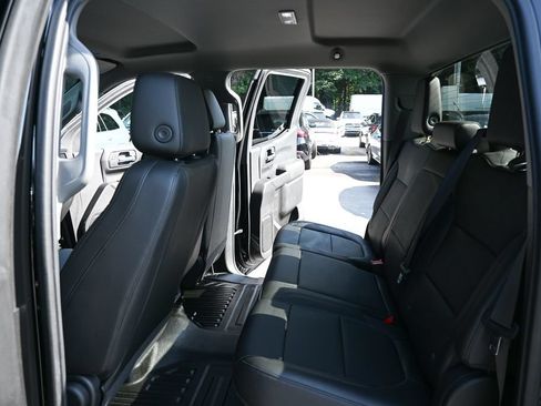 Used 2020 GMC Sierra 1500 4x4 Crew Cab w/ Sierra Value Package image 18