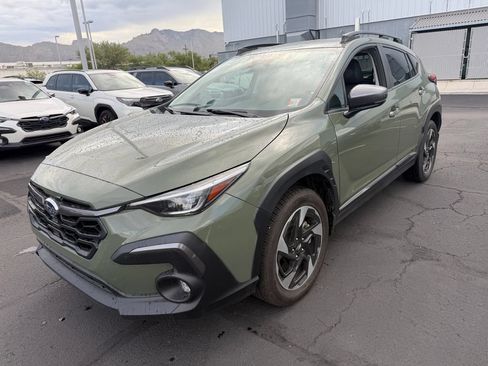Used 2024 Subaru Crosstrek 2.5i Limited AWD/4WD image 3